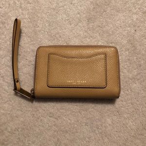 Marc jacobs wristlet